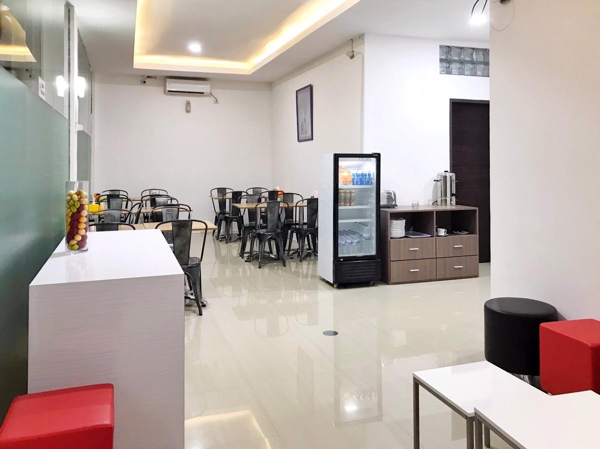 The Galton Hotel Baubau Экстерьер фото